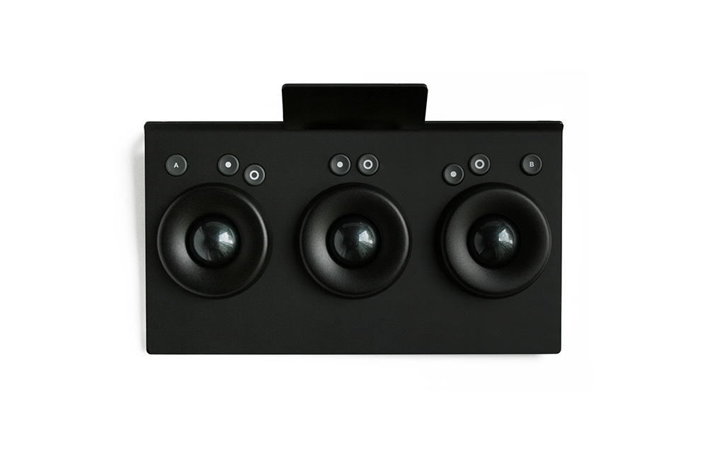 Bundle: Black Aluminium Rings + Dark Petrol-metallic Trackerballs for the Tangent Element panel (set of 4 each)
